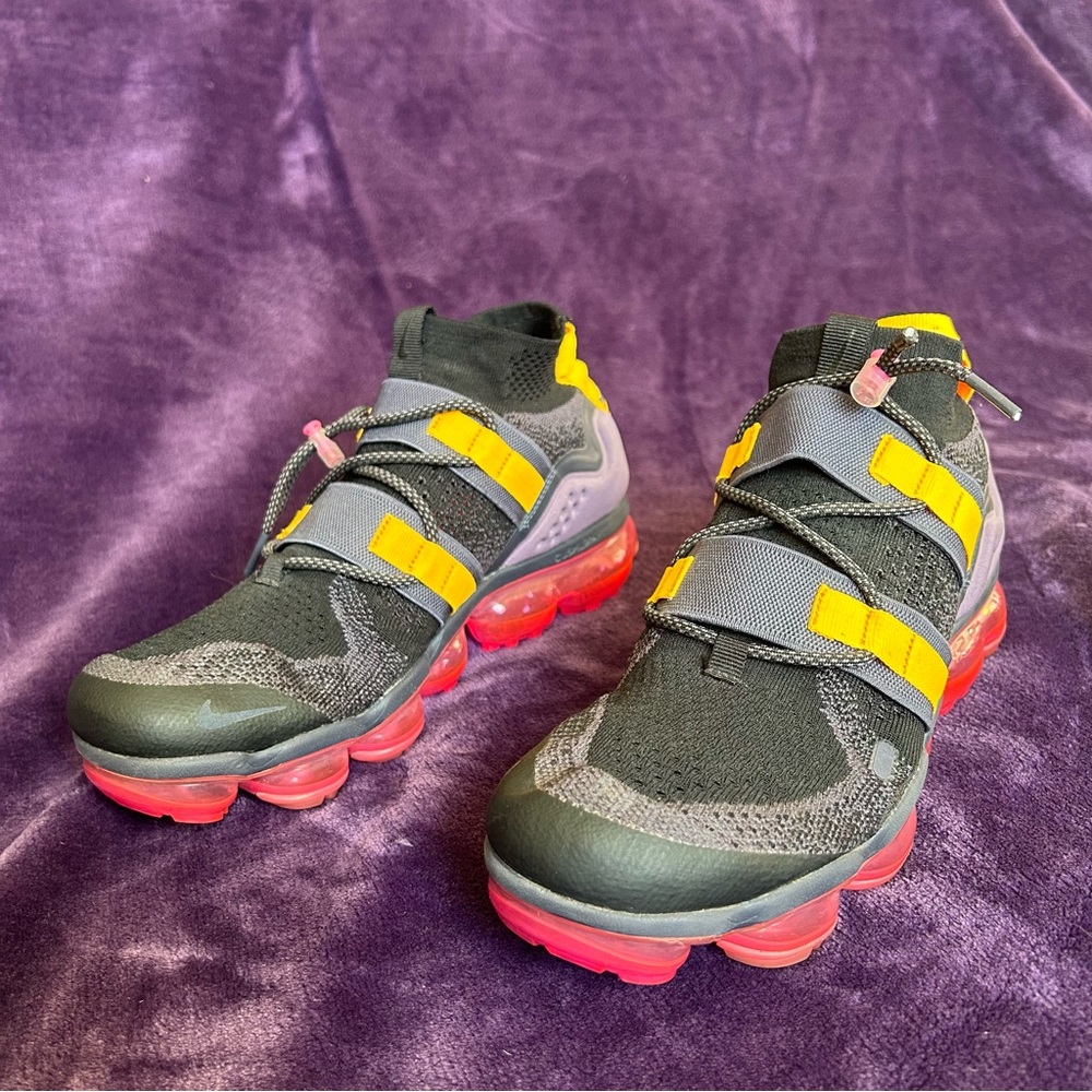 Nike Black and Yellow Athletic Shoes